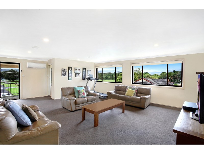 93 Fisher Street, Oak Flats NSW 2529