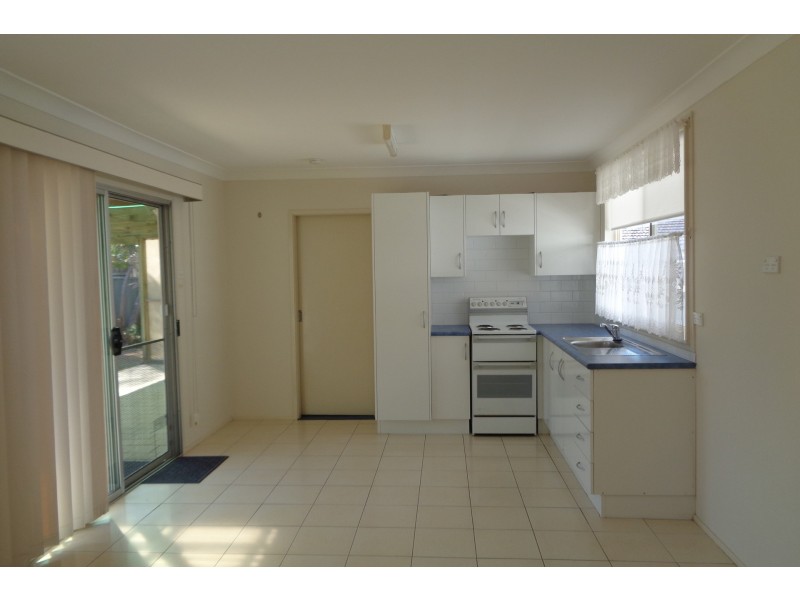 48B Stephanie Avenue, Warilla NSW 2528