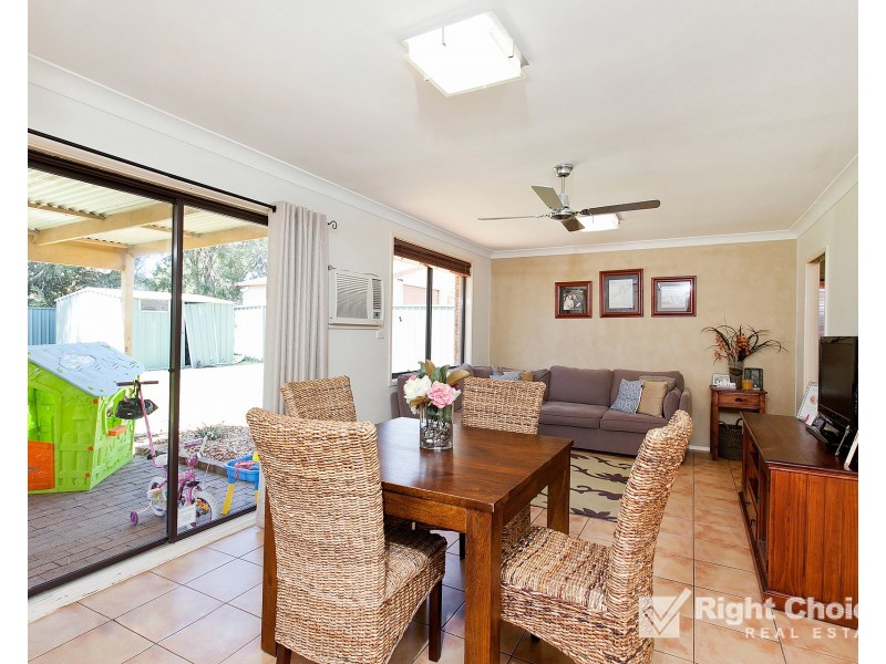 18 Bloodwood Place, Albion Park Rail NSW 2527