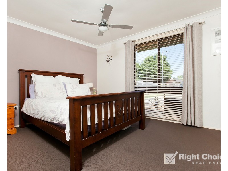 18 Bloodwood Place, Albion Park Rail NSW 2527