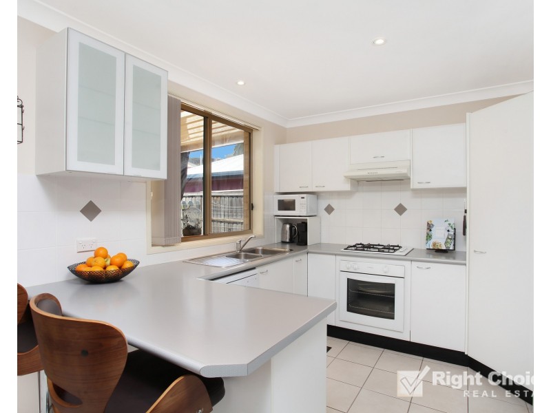 2/4 Burdekin Drive, Albion Park NSW 2527