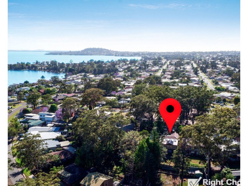 13 Nob Hill Drive, Oak Flats NSW 2529