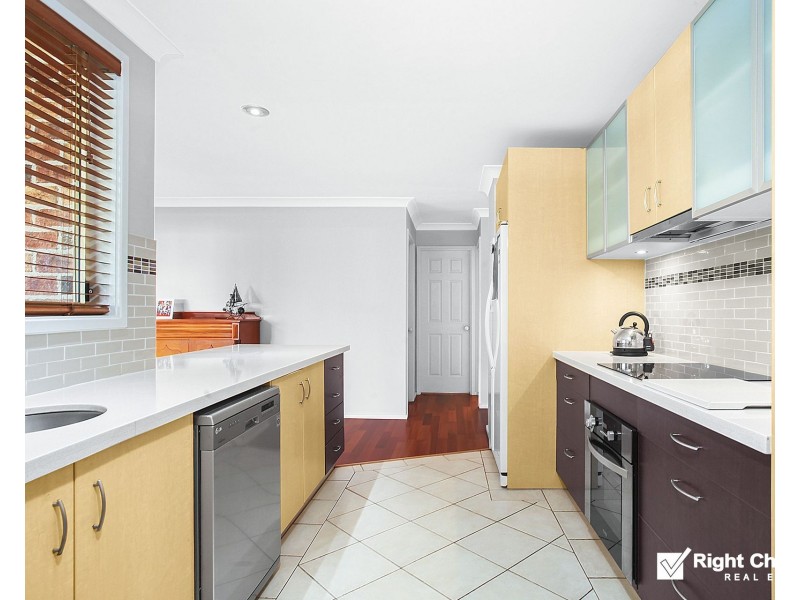 14 Richmond Place, Albion Park NSW 2527