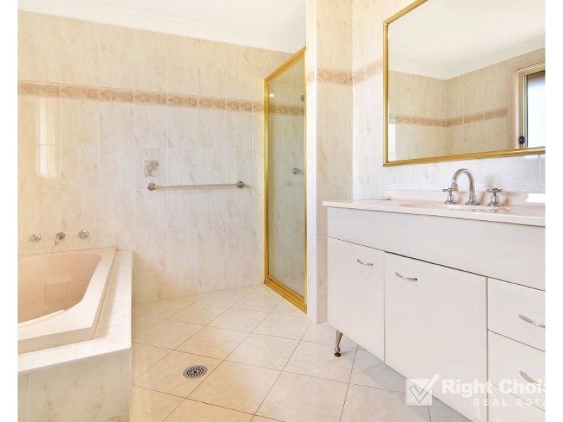 1/10 Brindabella Drive, Shell Cove NSW 2529