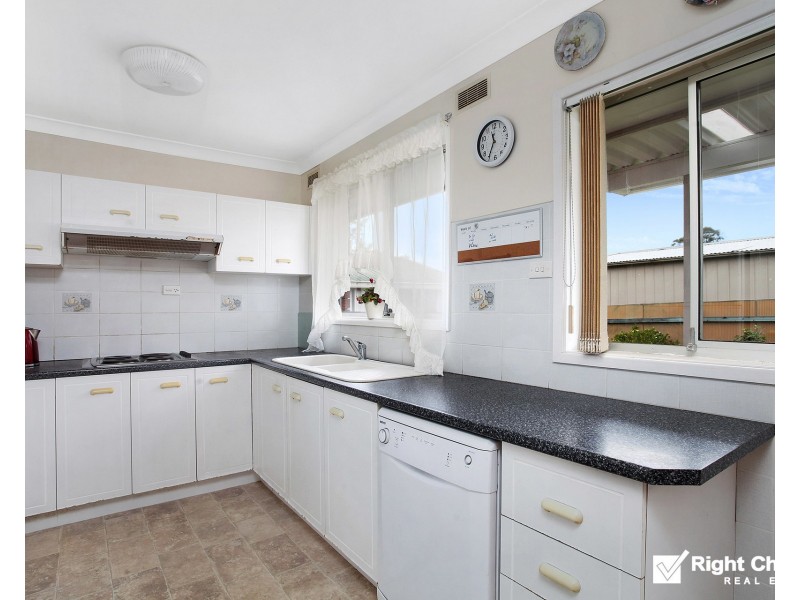 5 Carabeen Street, Barrack Heights NSW 2528