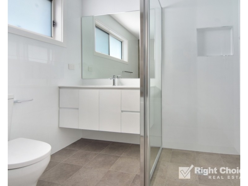 5 Bartlett Crescent, Calderwood NSW 2527