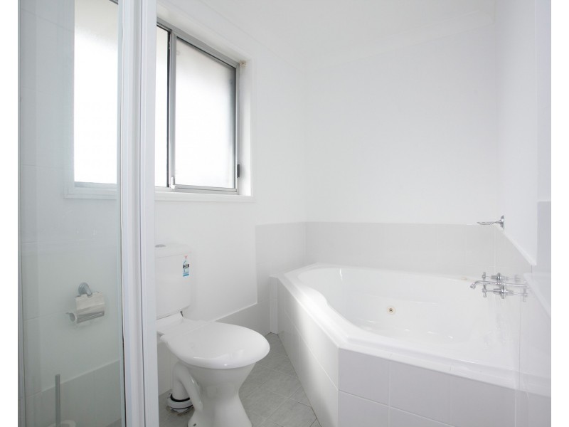 1/39 Terry Avenue, Warilla NSW 2528