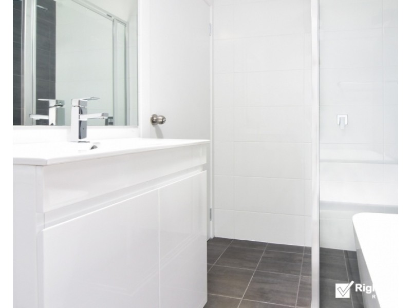 17a Goonyella Street, Albion Park NSW 2527