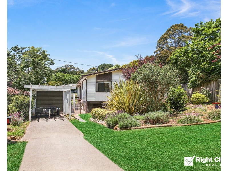 5 Armstrong Crescent, Robertson NSW 2577