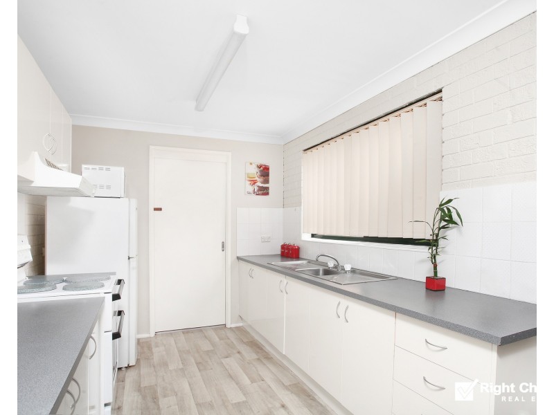 2/122B Tongarra Road, Albion Park NSW 2527