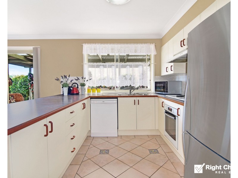 3 Downes Drive, Albion Park NSW 2527