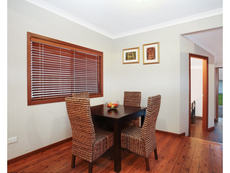 22 Park Road, Lake Illawarra NSW 2528