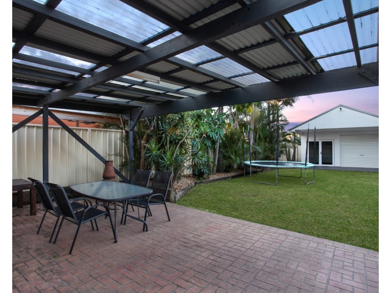 22 Park Road, Lake Illawarra NSW 2528