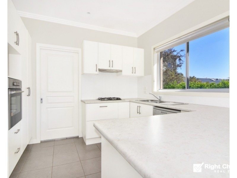 105 Daintree Drive, Albion Park NSW 2527