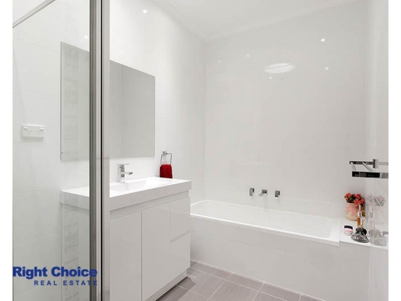 5 Augusta Parkway, Shell Cove NSW 2529