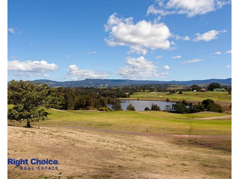 5 Augusta Parkway, Shell Cove NSW 2529