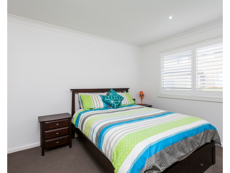 14 Pine Valley Place, Shell Cove NSW 2529