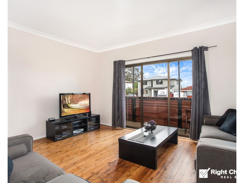105 Parkes Street, Oak Flats NSW 2529