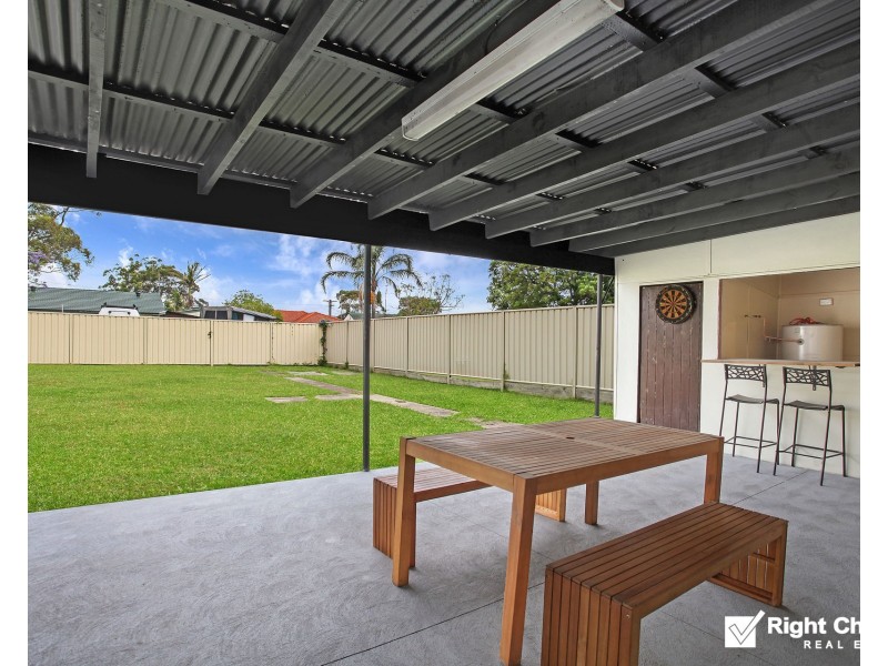 105 Parkes Street, Oak Flats NSW 2529