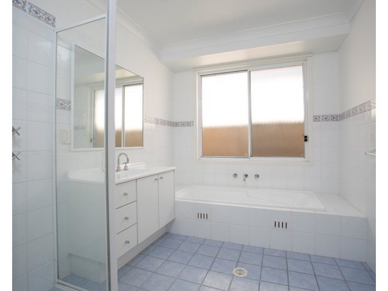 14 Hartog Circuit, Shell Cove NSW 2529