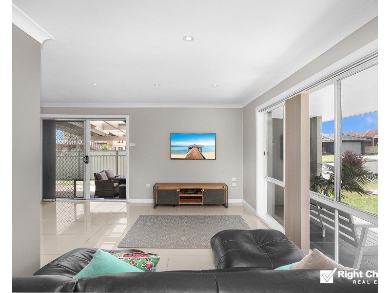 8 Lachlan Avenue, Barrack Heights NSW 2528