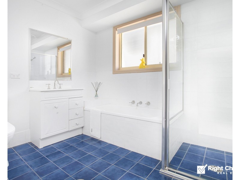 12 Collins Way, Flinders NSW 2529