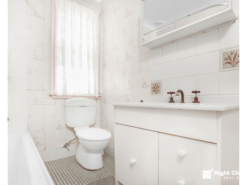 8 Walters Street, Warilla NSW 2528