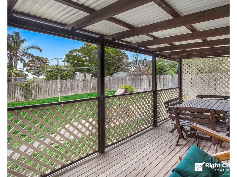 8 Walters Street, Warilla NSW 2528