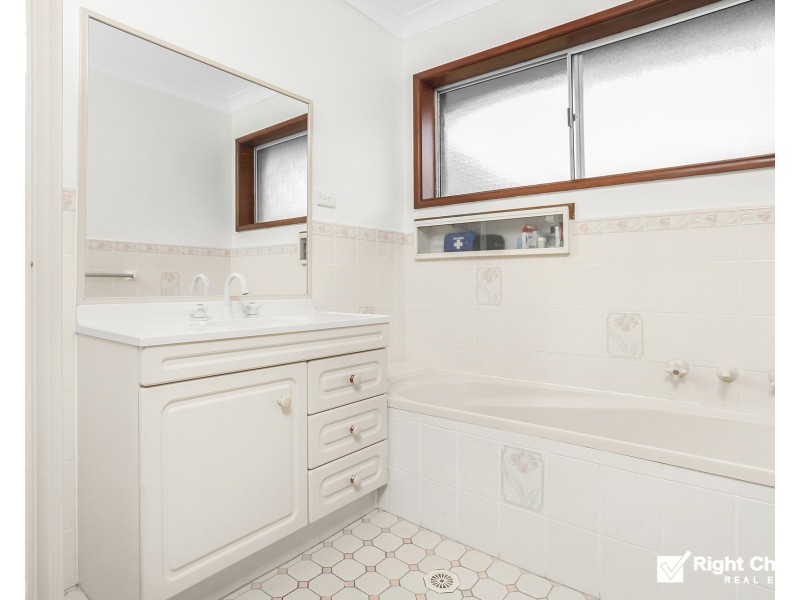 3 Gathercole Avenue, Mount Warrigal NSW 2528