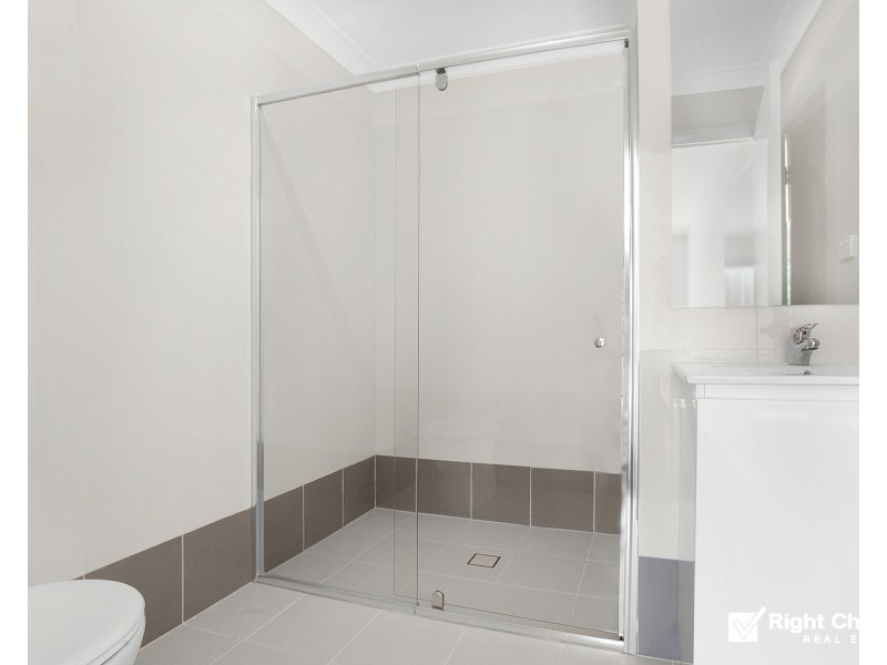 4/1-3 Hingston Close, Lake Heights NSW 2502