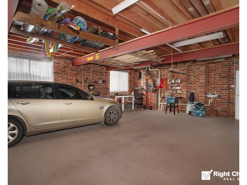 7 Roper Road, Albion Park NSW 2527