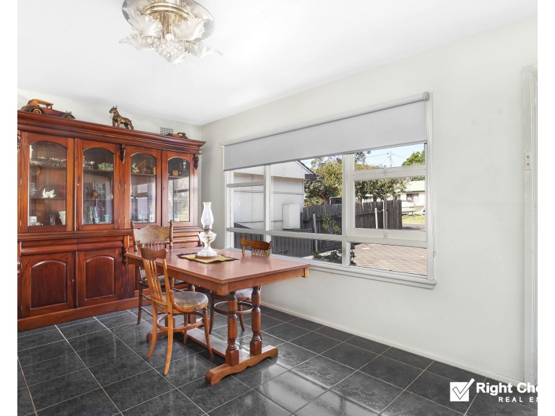 18 Moles Street, Albion Park NSW 2527