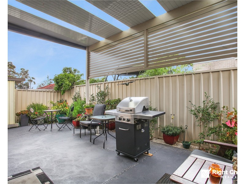 2/5 Maple Street, Albion Park Rail NSW 2527