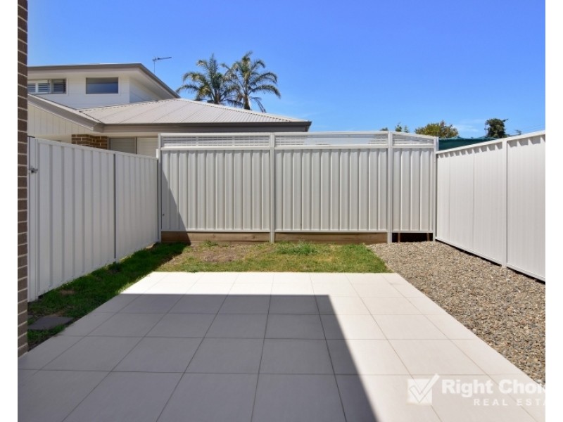 6/145 Princes Highway, Dapto NSW 2530