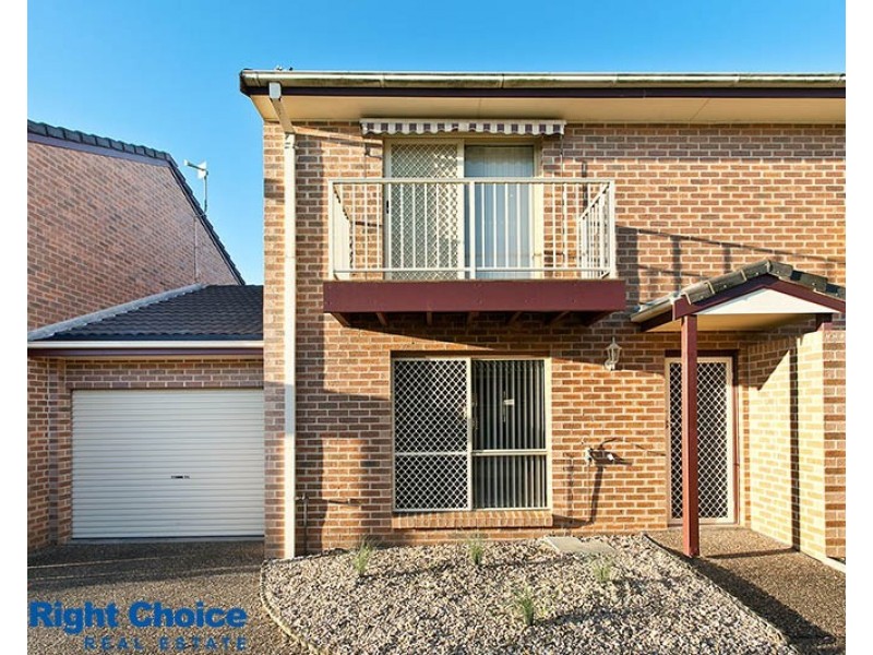 2/15 Jindabyne Road, Flinders NSW 2529