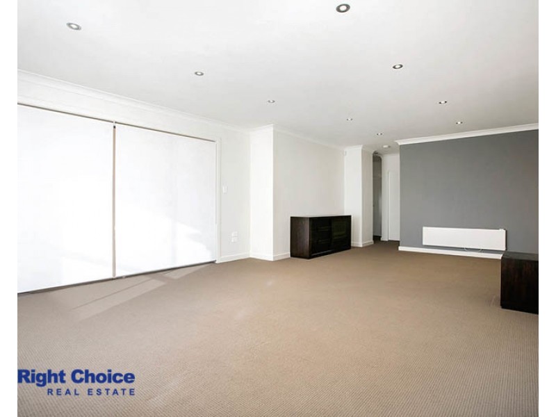 2/12 Propane Street, Albion Park NSW 2527