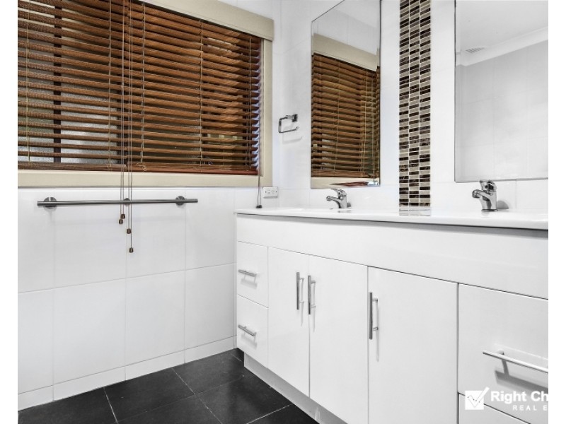 91 Lake Entrance Road, Barrack Heights NSW 2528
