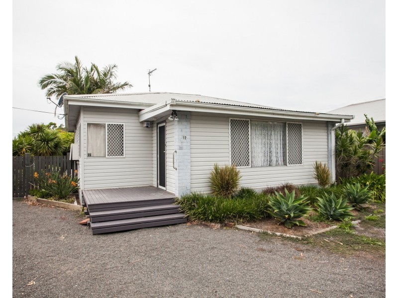 12 The Boulevarde, Oak Flats NSW 2529