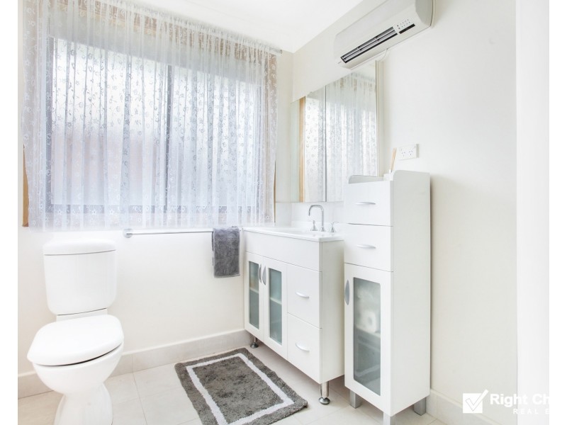 38 Polock Crescent, Albion Park NSW 2527