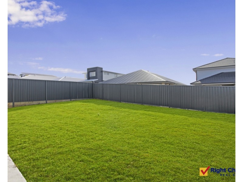 19 Mountain Ash Street, Calderwood NSW 2527