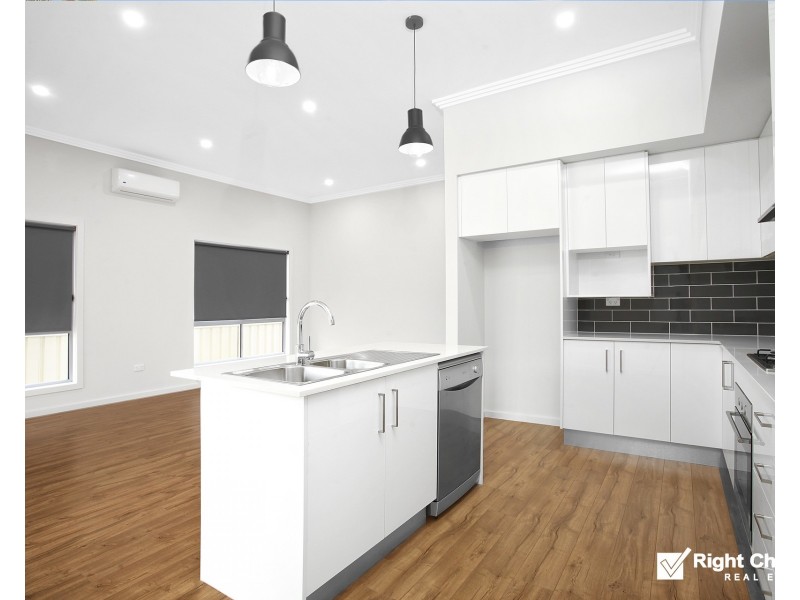 2/6 Osprey Place, Albion Park Rail NSW 2527