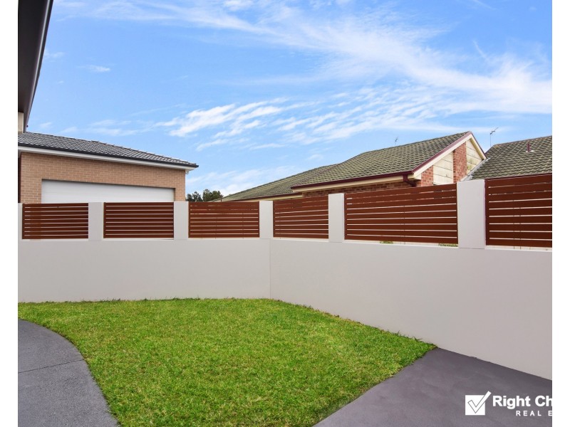 1/6 Osprey Place, Albion Park Rail NSW 2527