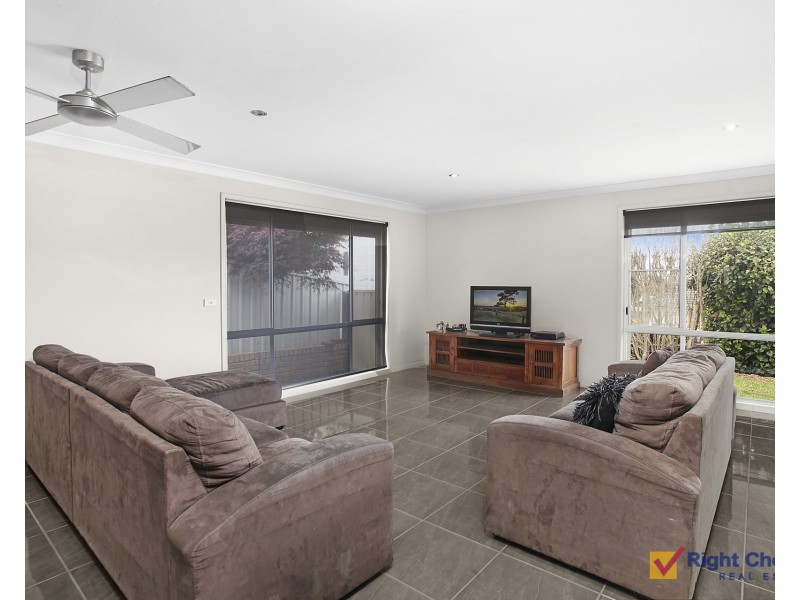 1 Franklin Place, Albion Park NSW 2527