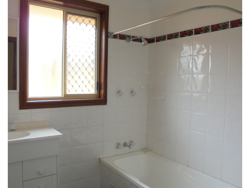 3/66 Pur Pur Avenue, Lake Illawarra NSW 2528