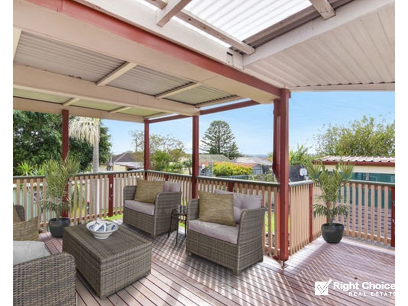 9 Beaton Street, Lake Illawarra NSW 2528