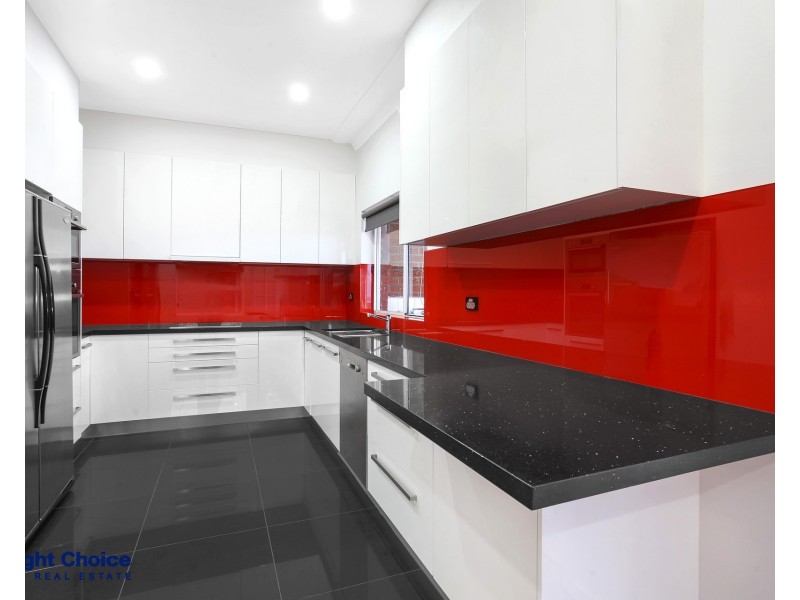 17 Second Avenue, Warrawong NSW 2502