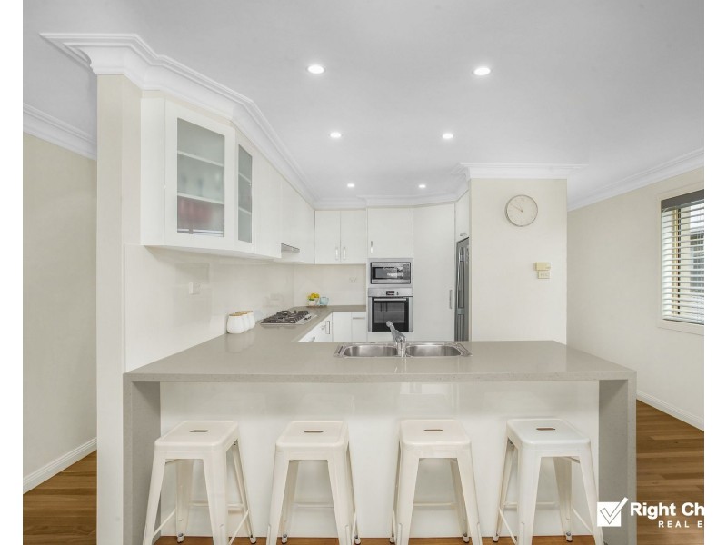 2/38 Pur Pur Avenue, Lake Illawarra NSW 2528