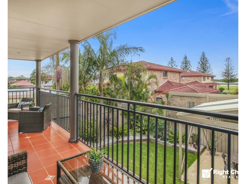 2/38 Pur Pur Avenue, Lake Illawarra NSW 2528