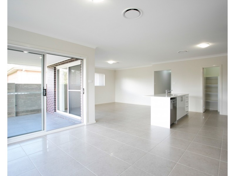 27b Wollingurry Street, Haywards Bay NSW 2530