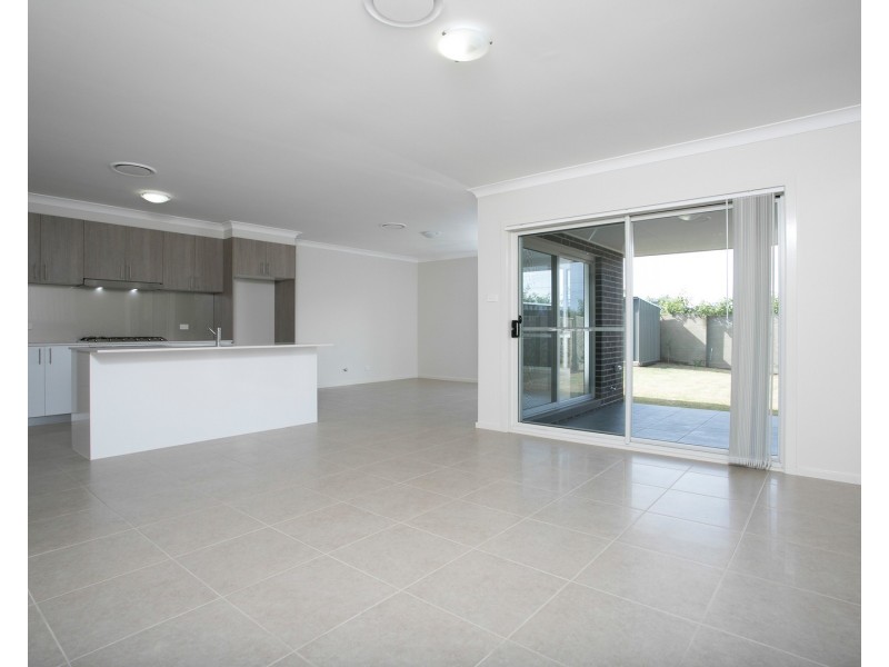 27b Wollingurry Street, Haywards Bay NSW 2530